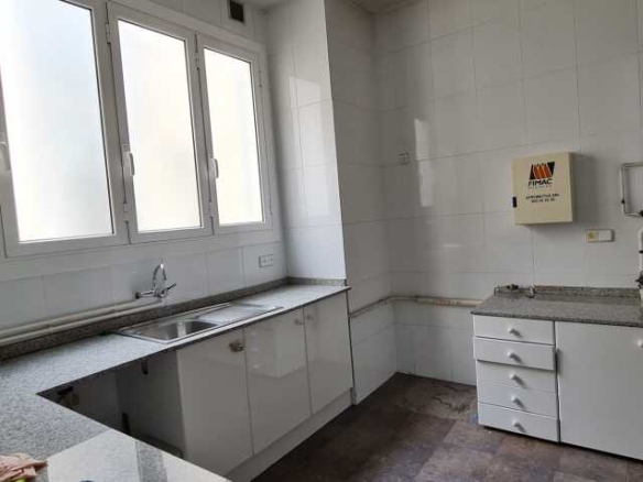 En lloguer Oficina amb 319.00m2 a EIXAMPLE DRETA, Barcelona
