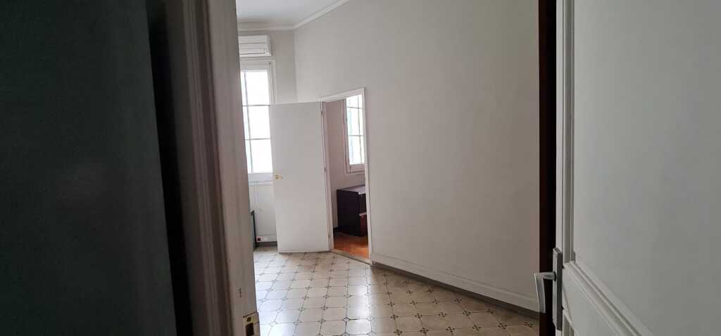 For rent Office with 319.00m2 in EIXAMPLE DRETA, Barcelona