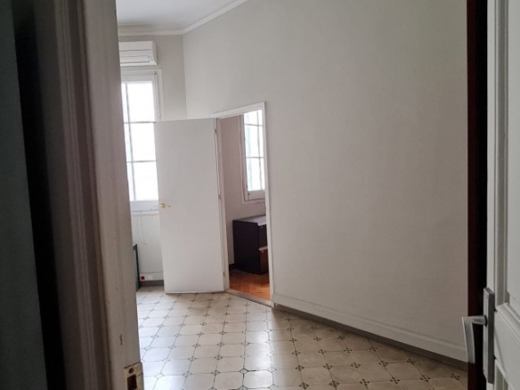 En lloguer Oficina amb 319.00m2 a EIXAMPLE DRETA, Barcelona