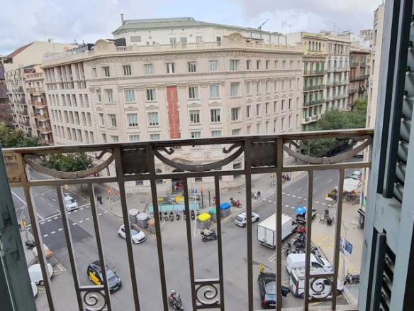 For rent Office with 319.00m2 in EIXAMPLE DRETA, Barcelona