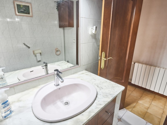 En venta Piso de 106.00m2 en SANT ADRIA NORD, Sant Adria De Besos