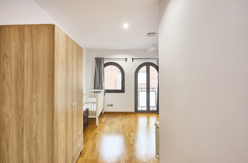 En venta adosada de 290.00m2 en con VUT, Sant Feliu De Llobregat