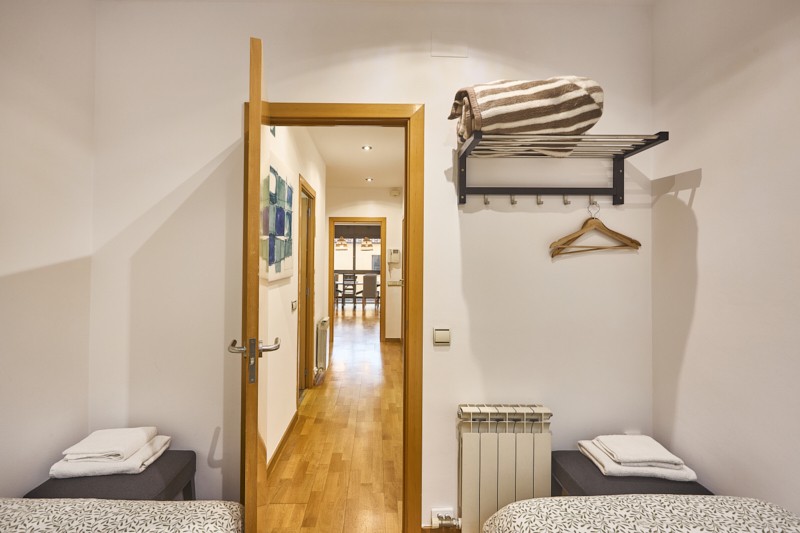 En venta adosada de 290.00m2 en con VUT, Sant Feliu De Llobregat