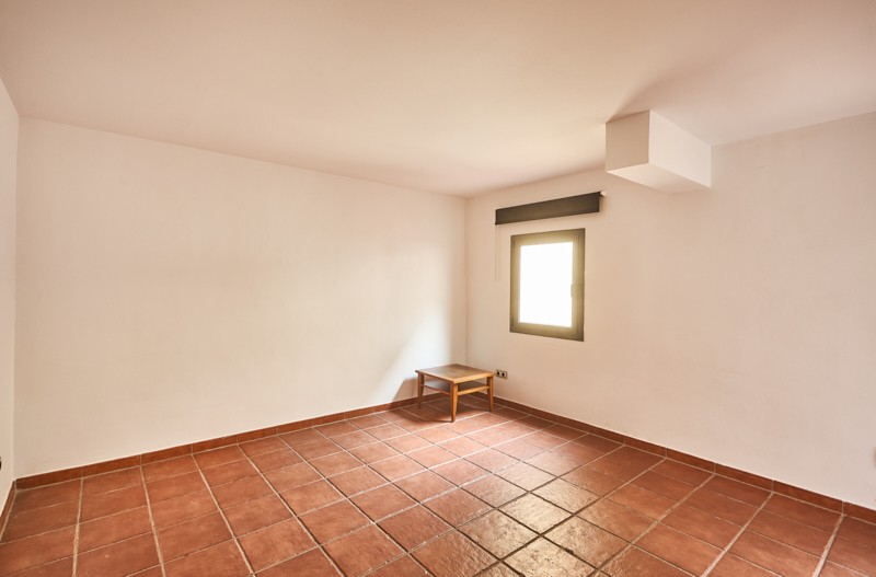 En venta adosada de 290.00m2 en con VUT, Sant Feliu De Llobregat