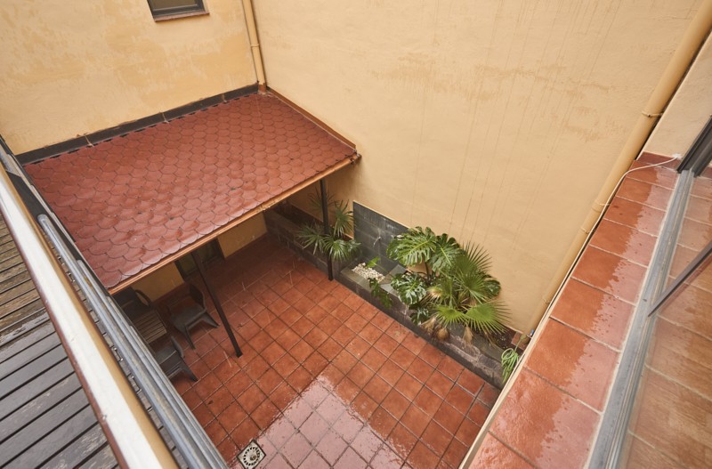 En venta adosada de 290.00m2 en con VUT, Sant Feliu De Llobregat