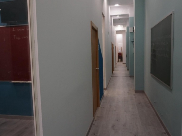 En alquiler Local comercial de 177.00m2 en EIXAMPLE DRETA, Barcelona
