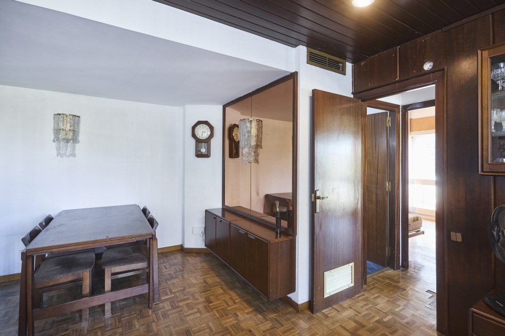 For sale Flat with 125.98m2 in EIXAMPLE ESQUERRA, Barcelona