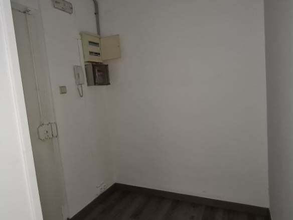 For rent Office with 75.00m2 in , Barcelona
