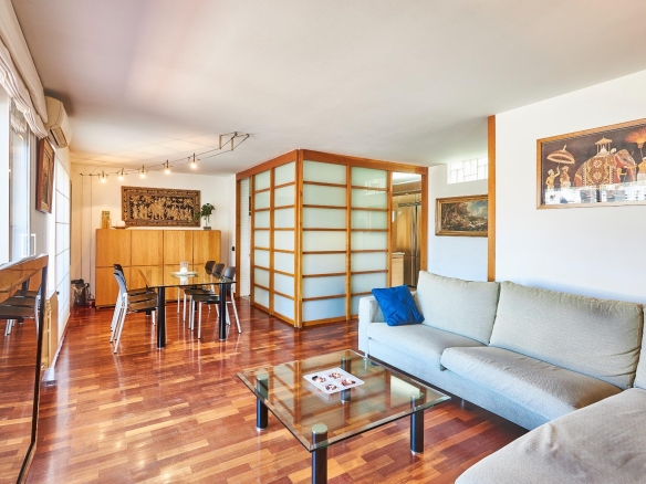 En venda Pis amb 147.00m2, a Barcelona, zona Vallcarca i els Penitents
