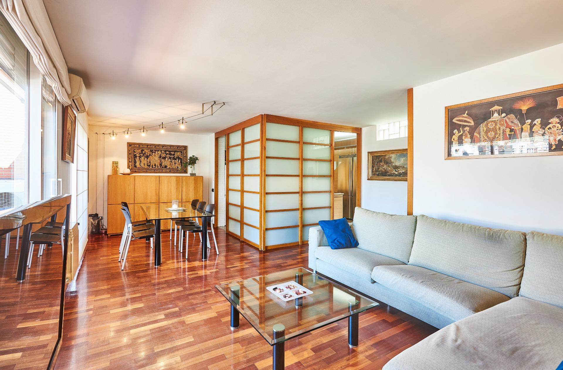 En venda Pis amb 147.00m2, a Barcelona, zona Vallcarca i els Penitents