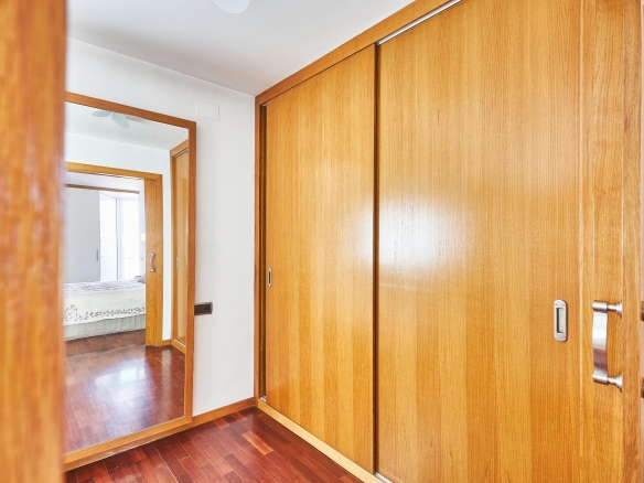 En venda Pis amb 147.00m2, a Barcelona, zona Vallcarca i els Penitents