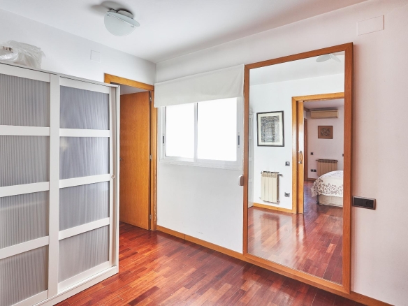 En venda Pis amb 147.00m2, a Barcelona, zona Vallcarca i els Penitents