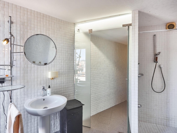 En venda Pis amb 147.00m2, a Barcelona, zona Vallcarca i els Penitents