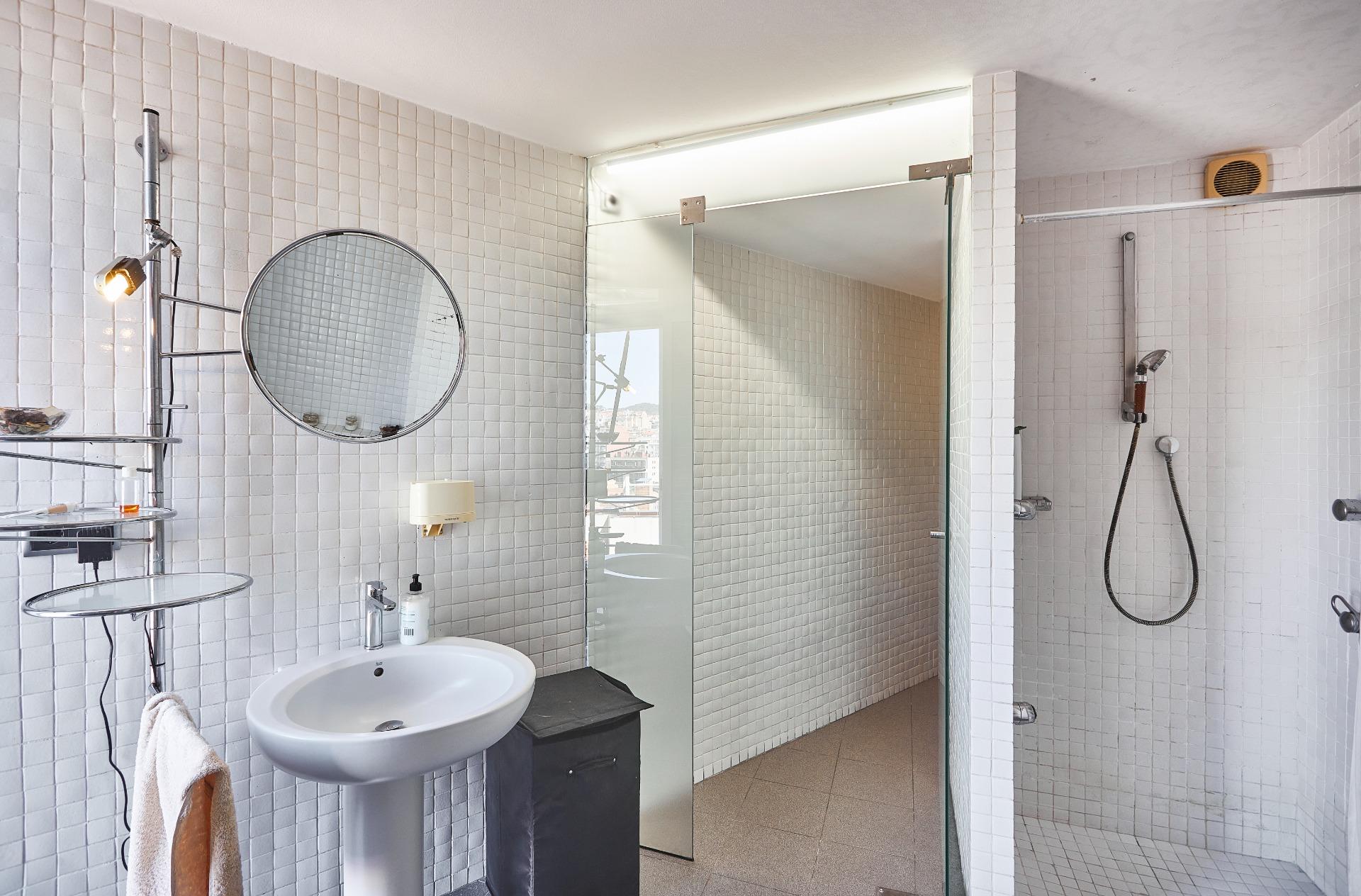 En venda Pis amb 147.00m2, a Barcelona, zona Vallcarca i els Penitents