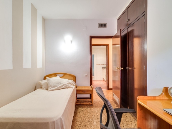 En venda Pis amb 111.00m2, a Barcelona, zona El Putxet i el Farró