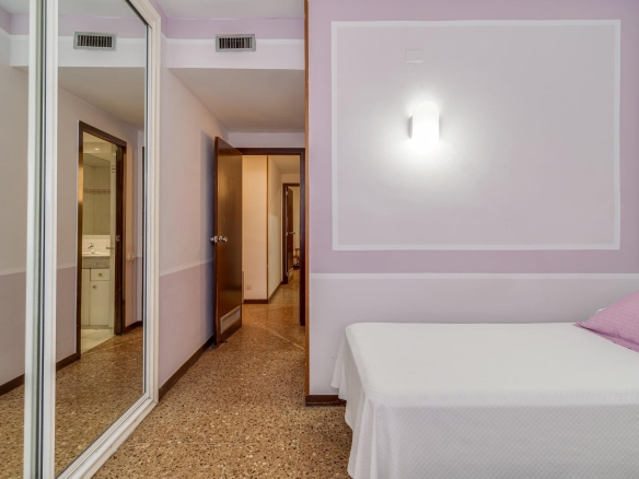 En venda Pis amb 111.00m2, a Barcelona, zona El Putxet i el Farró