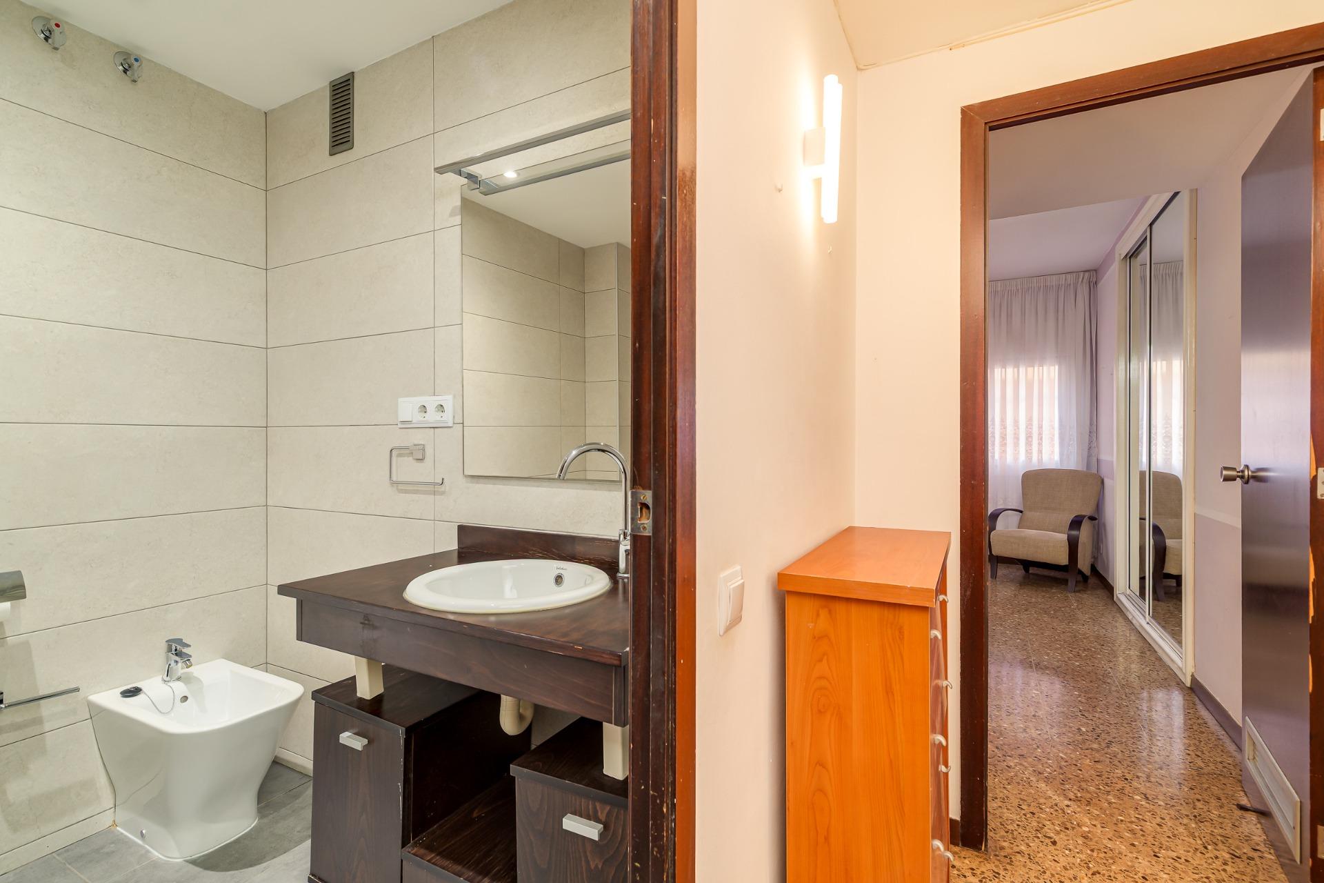 En venda Pis amb 111.00m2, a Barcelona, zona El Putxet i el Farró