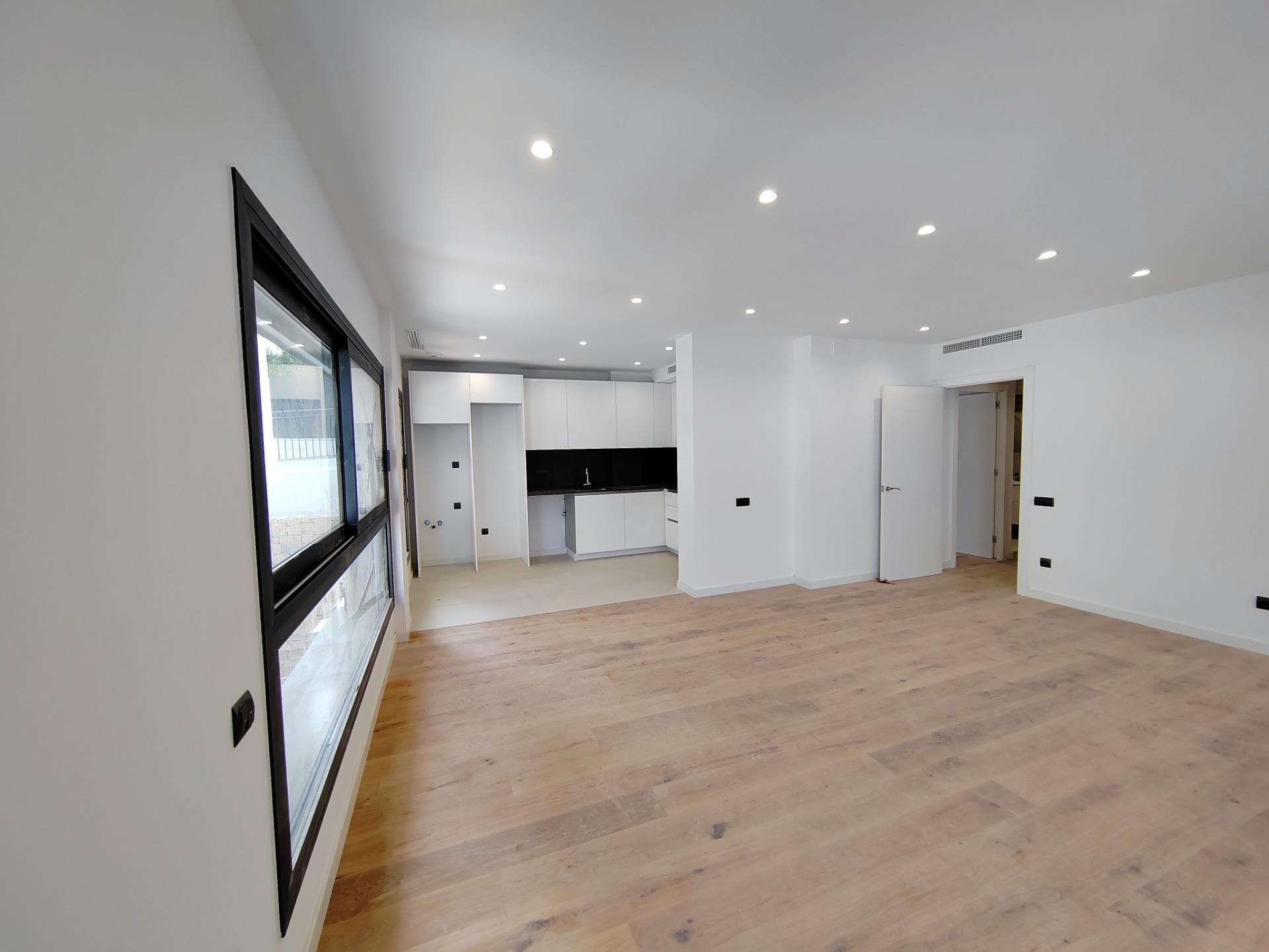 For sale Flat with 104.00m2, in Barcelona