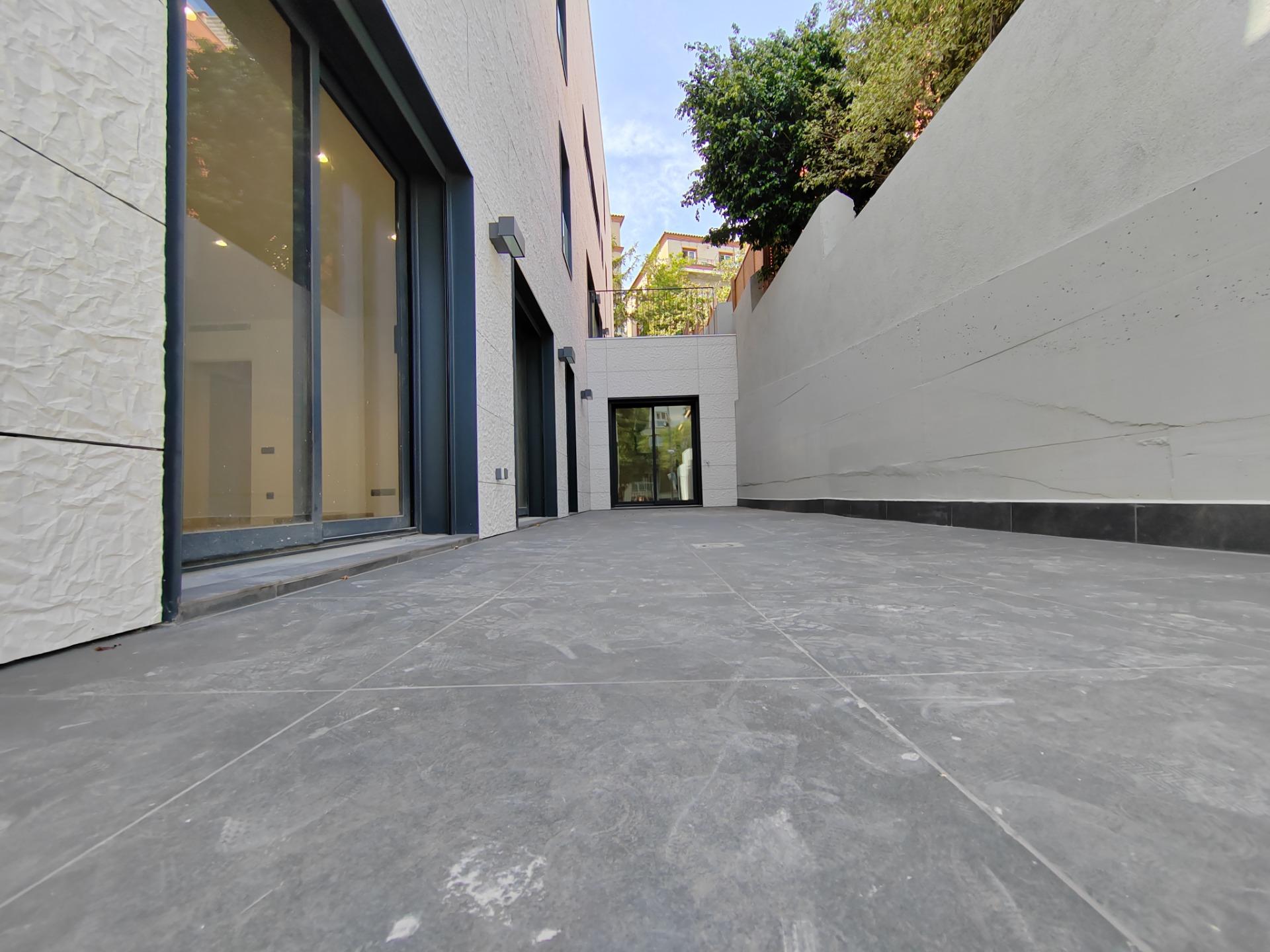 Piso con piscina privada de 171 m² (52 m² de superficie exterior y 119m² construidos). foto 3