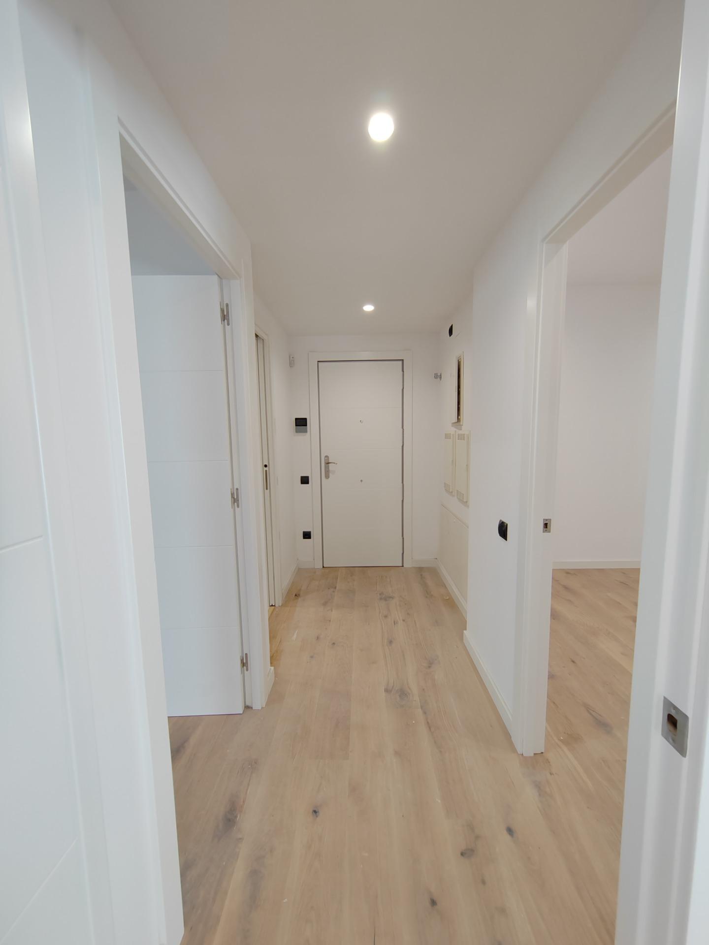 For sale Flat with 104.00m2, in Barcelona