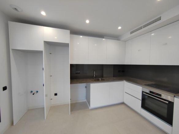 Piso con piscina privada de 171 m² (52 m² de superficie exterior y 119m² construidos). foto 7