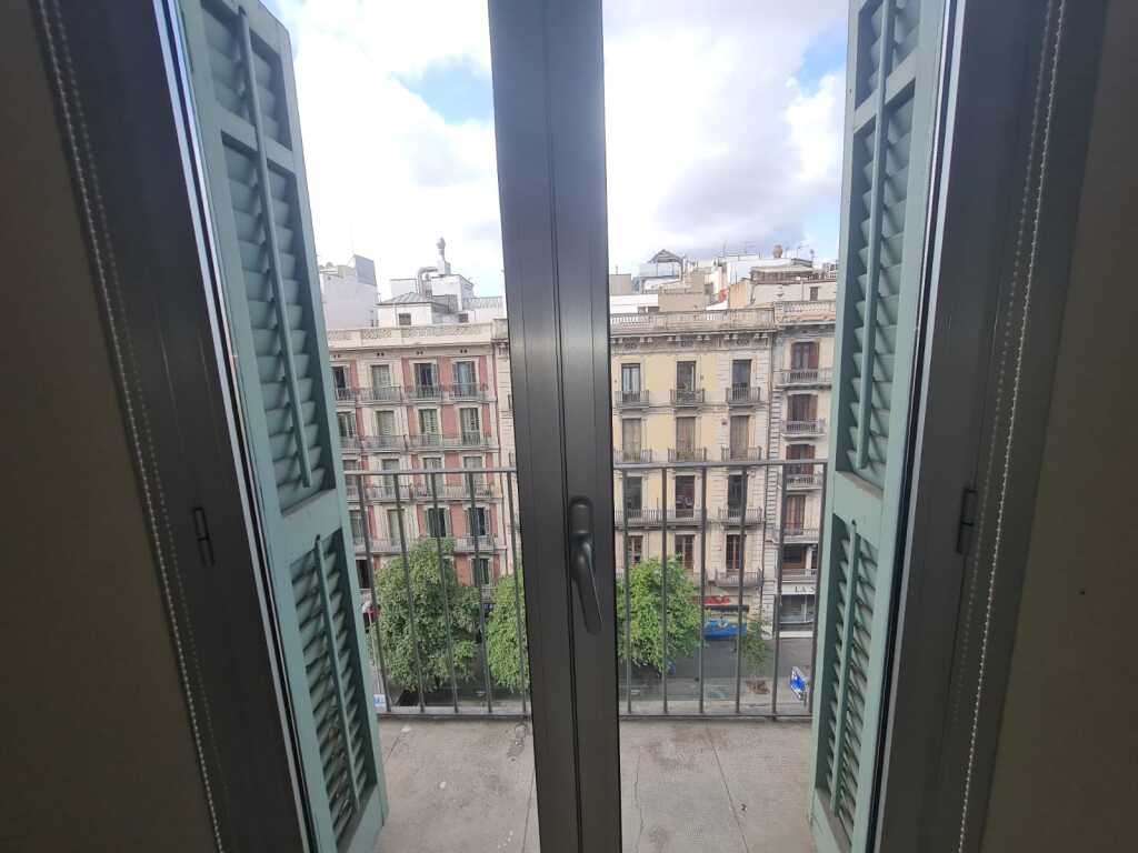 po-1239114-imagen-1-16 For rent Office with 73.00m2 in , Barcelona