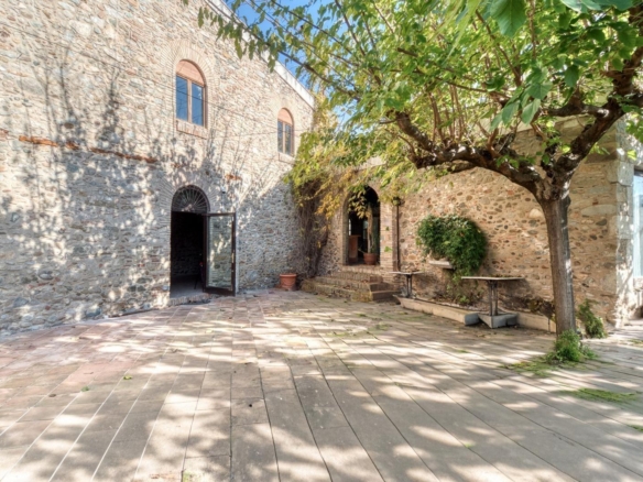CASA DE PIEDRA SEMIRESTAURADA foto 10